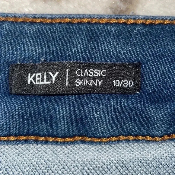 Women’s Tahari Jeans - Picture 4 of 5